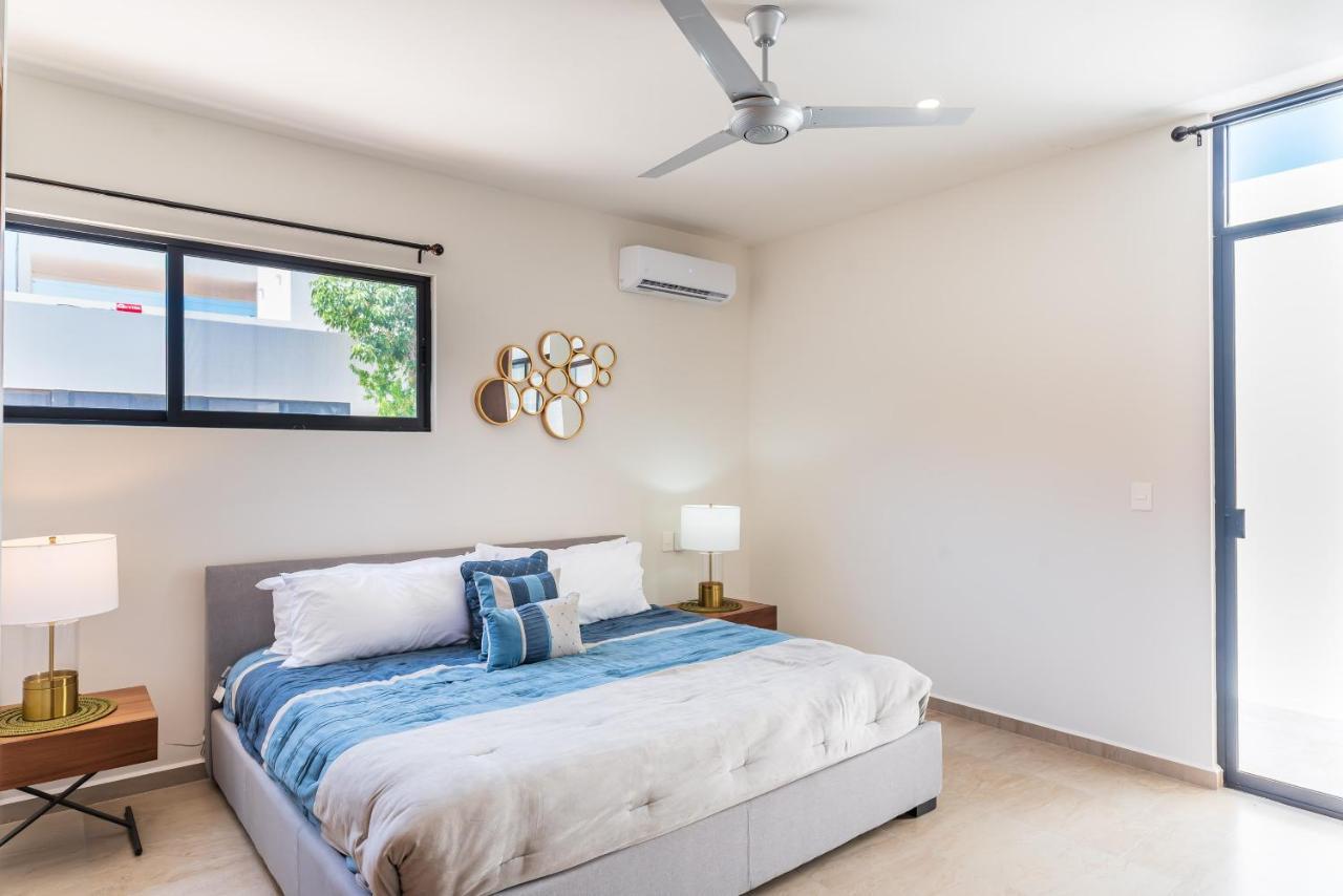 Entire House- 3Br With Private Roof Top Deck Playa del Carmen Exterior foto