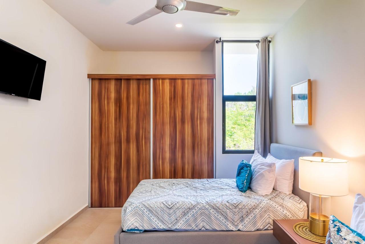 Entire House- 3Br With Private Roof Top Deck Playa del Carmen Exterior foto